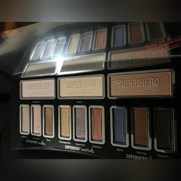 IT Cosmetics Superhero Eye Palette - Picture 2 of 4